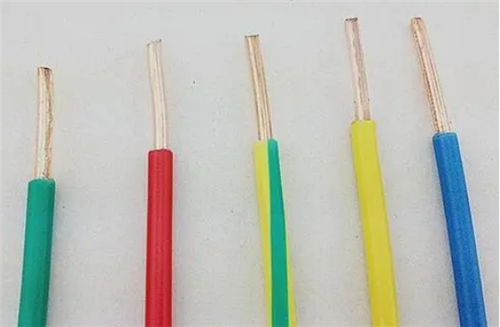 棕色線是火線還是零線